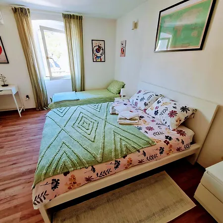 Live & At Jazz Apartman Fiume